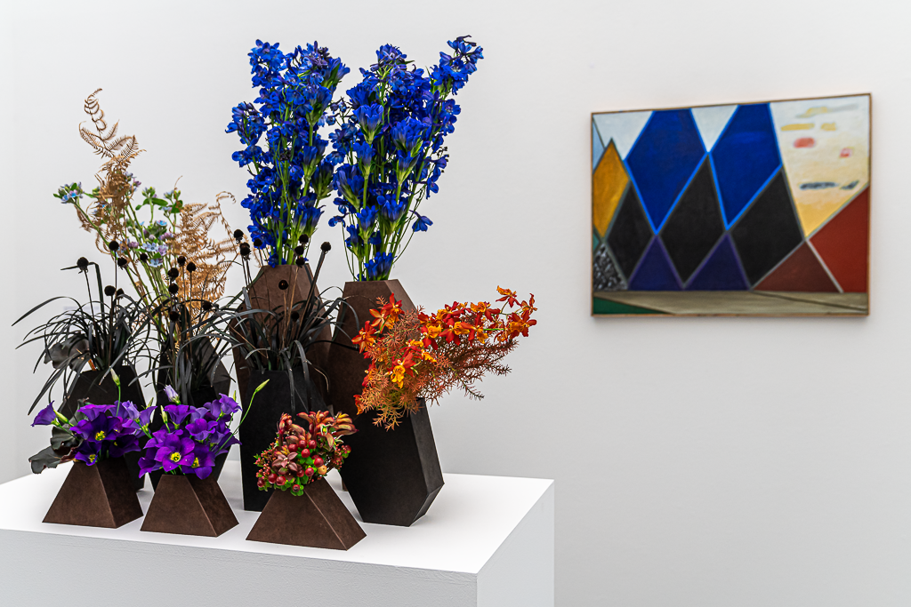Flowers to Arts: Regula Guhl (Floristin), Meret Oppenheim (Malerin)
