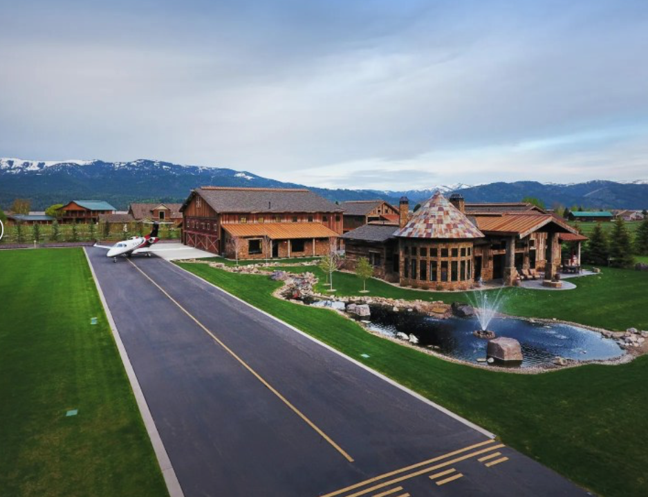 Alpine Airpark Estate, USA