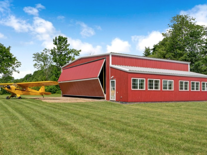 Twin View Farm in Adison, USA